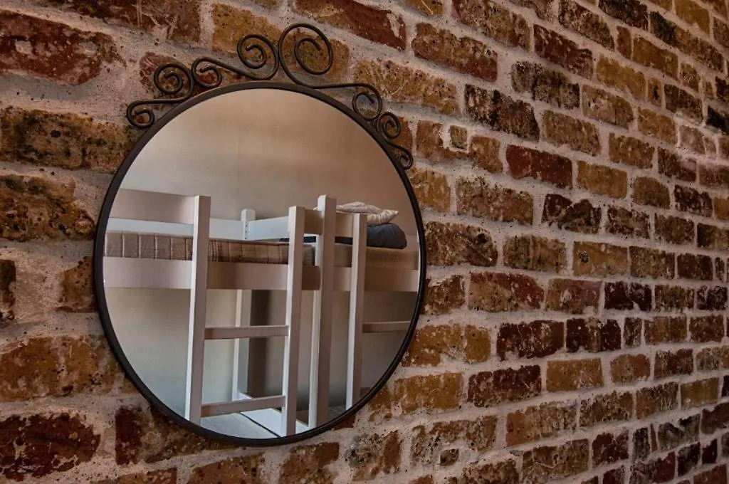Hostel Lybeer Private Rooms Just For Two! بروج بلجيكا